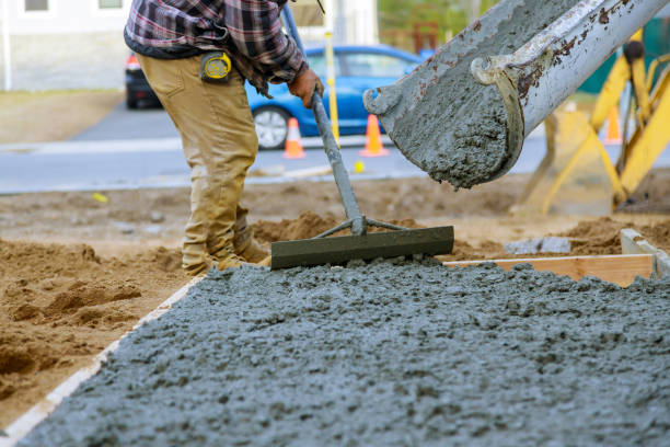 Best Concrete Flooring Contractor  in Kohler, WI